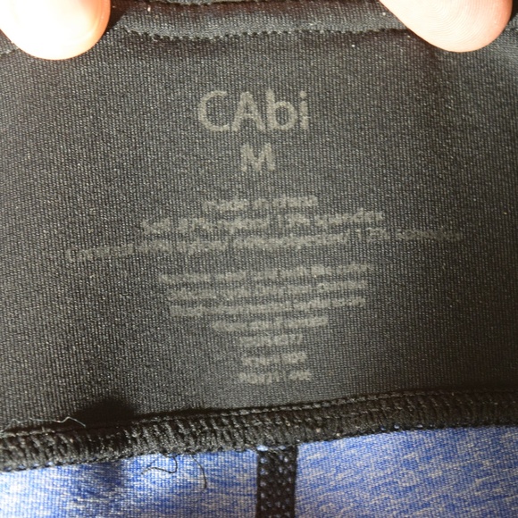 Cabi #809 Racer Crop - Picture 6 of 8